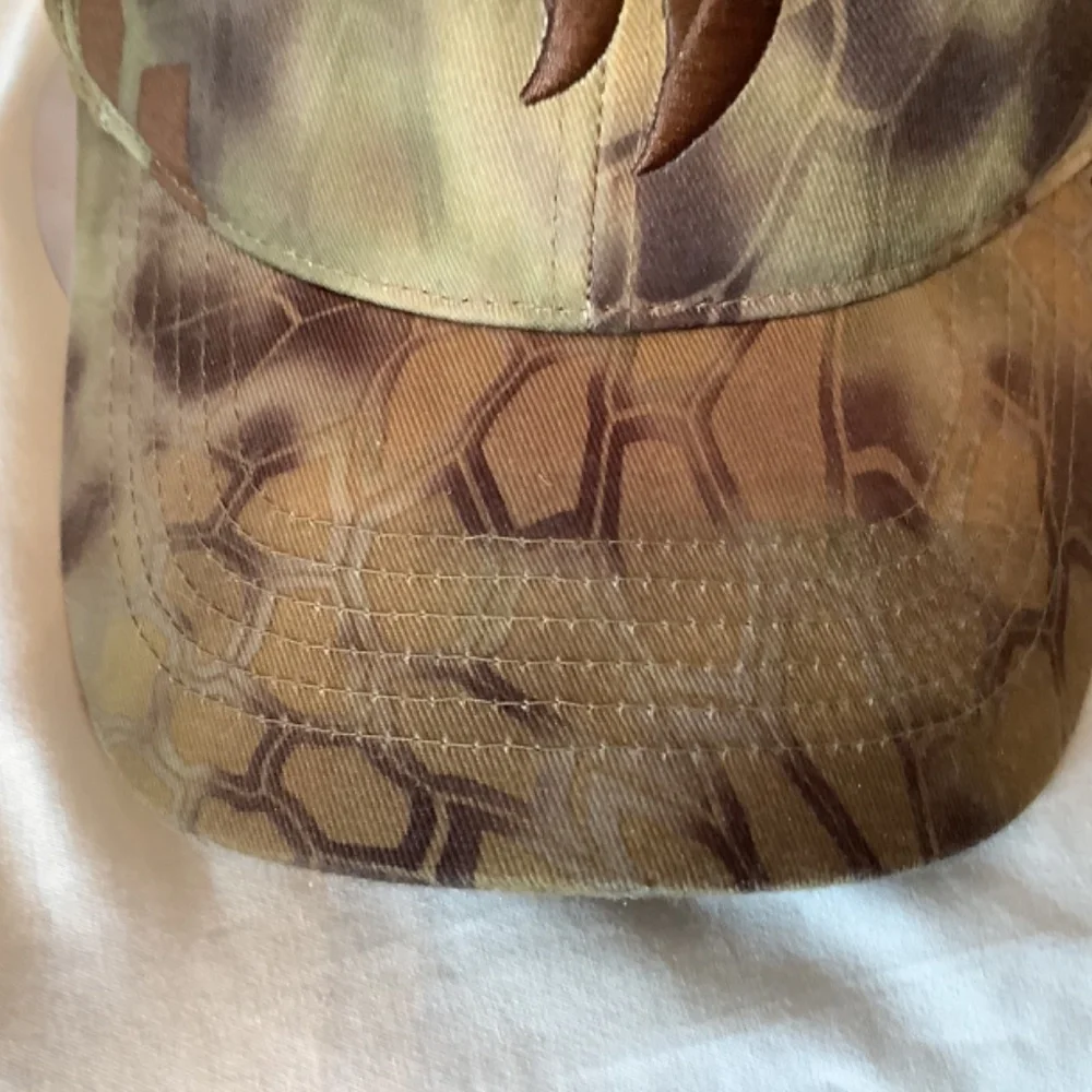 EUC Richardson‎ 843 adjustable camo cap hat adult